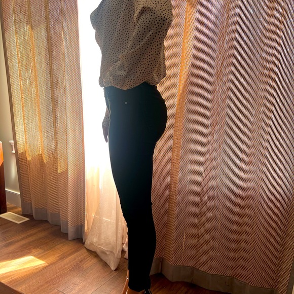 Silk pale pink and black polka dots blouse - Picture 4 of 6